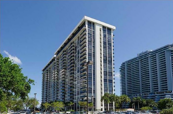 Charter Club - Florida Waterfront Condos